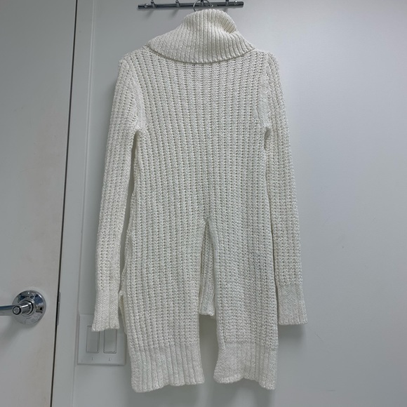 BCBGMAXAZRIA white tunic sweater XXS/XS like NEW! - Picture 3 of 6